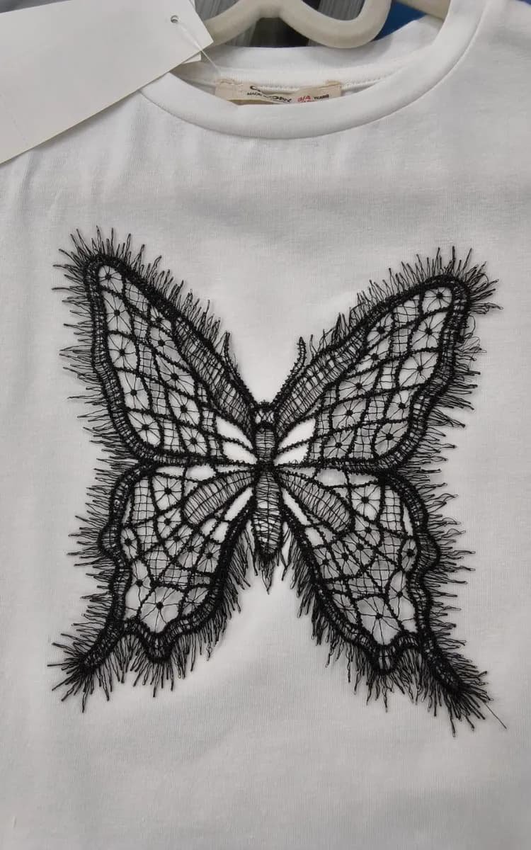 Girl's cotton top