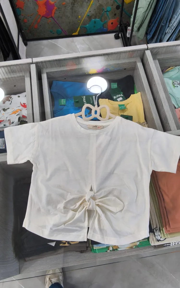 Girl's cotton top