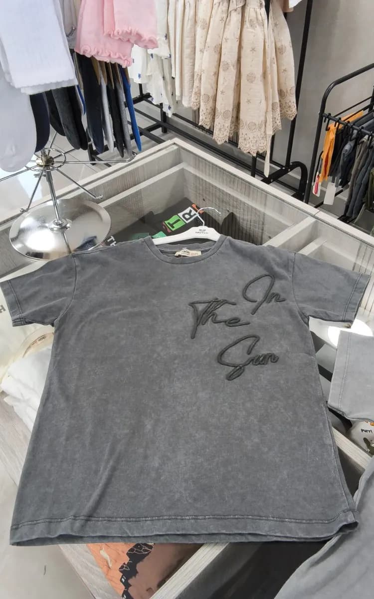 Boy's t-shirt