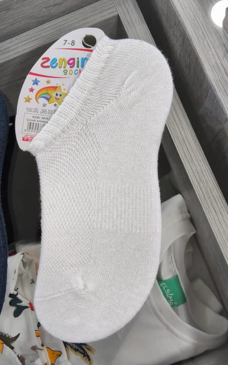 Low cotton socks